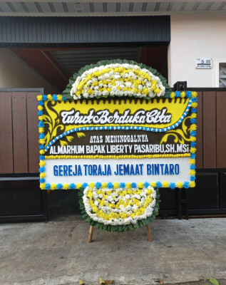 Papan Bunga Duka di Balawa